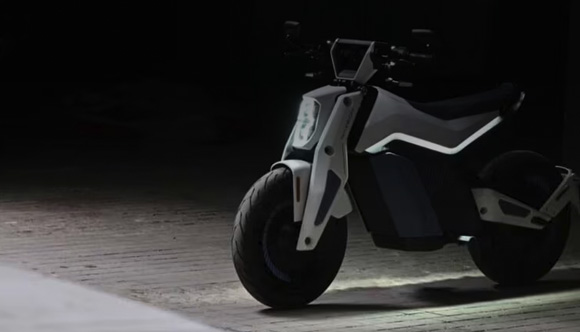 Mit der zweiten schubkraft